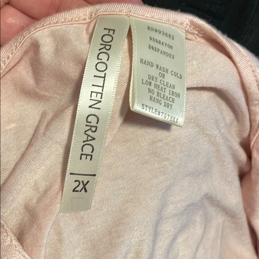 Pink blouse - Picture 4 of 4